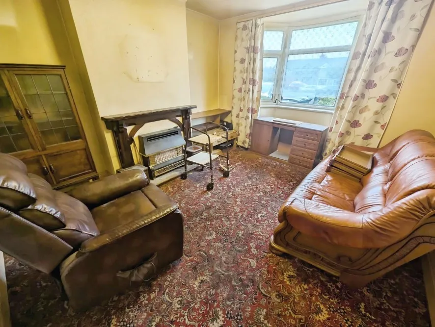 Property for Auction in Coventry & Warwickshire - 147 Ansty Road, Wyken, Coventry, West Midlands CV2 3FH