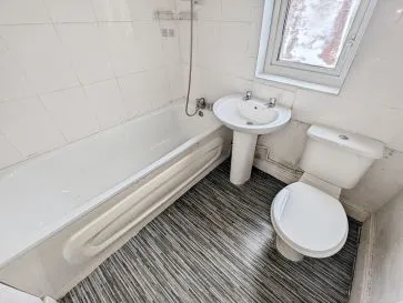 Property for Auction in Coventry & Warwickshire - 27 Lowther Street, Stoke Heath, Coventry, West Midlands CV2 4GP