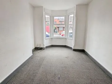 Property for Auction in Coventry & Warwickshire - 27 Lowther Street, Stoke Heath, Coventry, West Midlands CV2 4GP