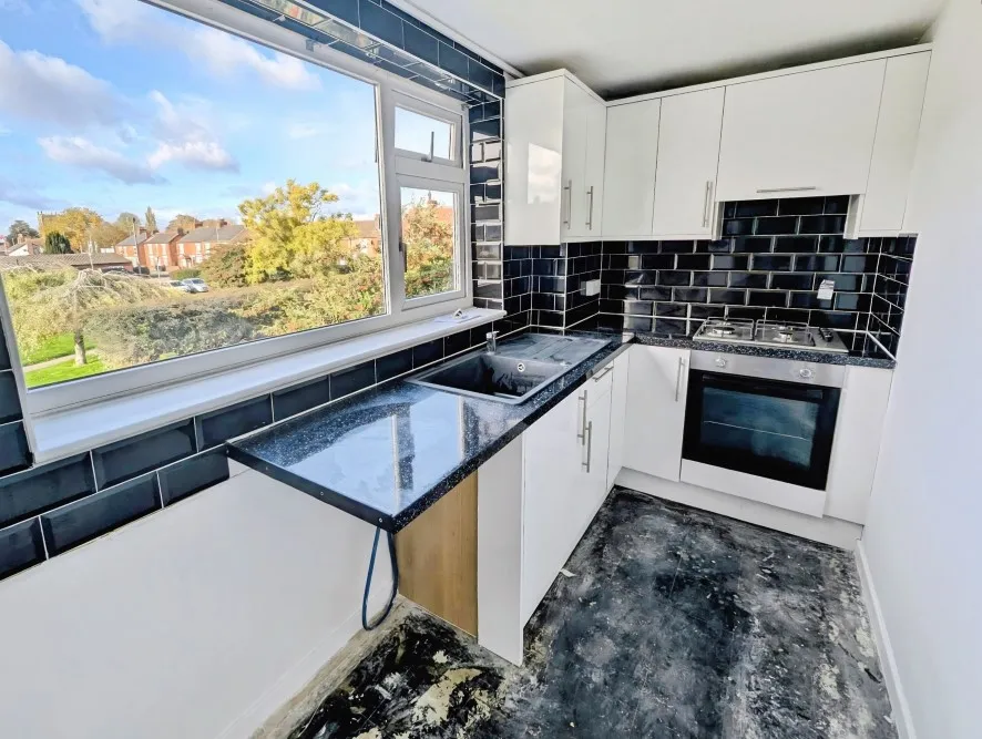 Property for Auction in Coventry & Warwickshire - 5 Stafford Close, Bulkington, Bedworth, Warwickshire CV12 9QX