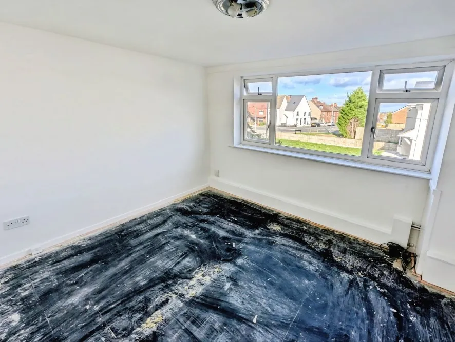 Property for Auction in Coventry & Warwickshire - 5 Stafford Close, Bulkington, Bedworth, Warwickshire CV12 9QX