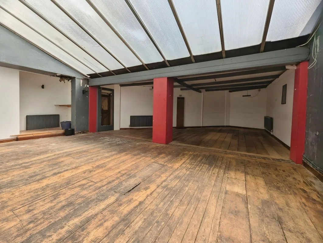 Chapel Street, Nuneaton, Warwickshire, CV11 5QH - Online Auctions