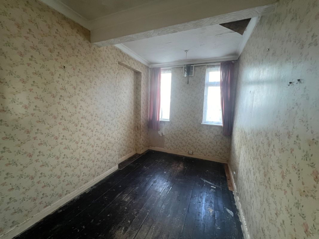 St. George Court, Birmingham, West Midlands, B15 1LD - Online Auctions
