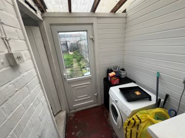 Property for Auction in Coventry & Warwickshire - 99 Westcotes, Tile Hill, Coventry, West Midlands CV4 9BE
