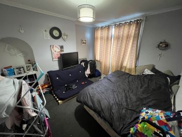 Property for Auction in Coventry & Warwickshire - 99 Westcotes, Tile Hill, Coventry, West Midlands CV4 9BE