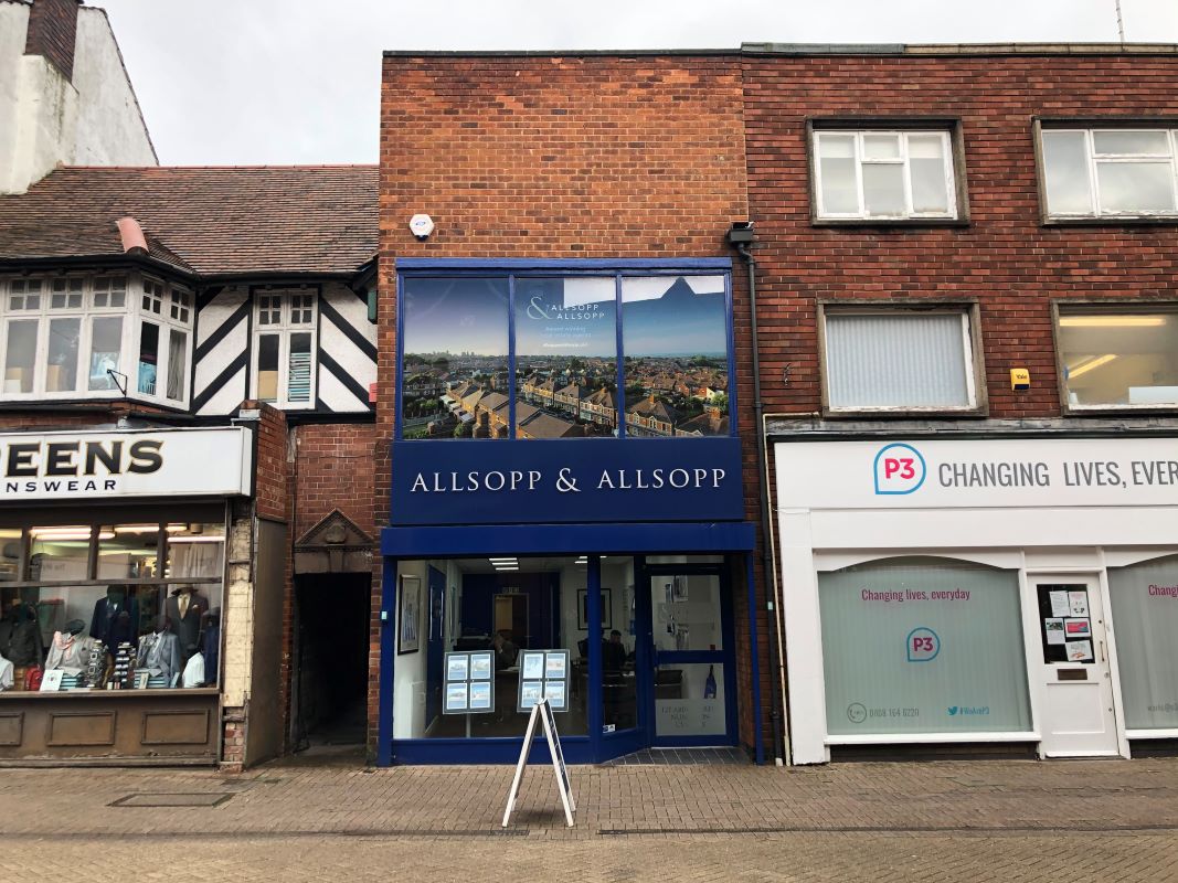 Nuneaton, Warwickshire, CV11 5BZ - Online Auctions