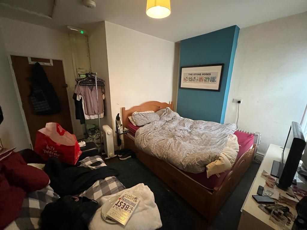 Bell Green Road, Longford, Coventry, West Midlands, CV6 7GX - Online Auctions