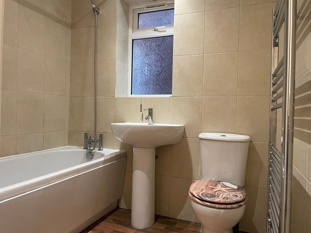 Stonehouse Estate, Coventry, West Midlands, CV3 4DT - Online Auctions