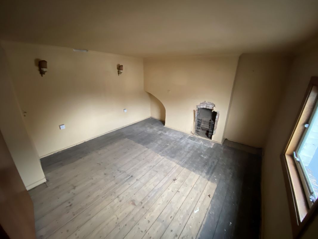 Regent Street, Leamington Spa, Warwickshire, CV32 4NX - Online Auctions