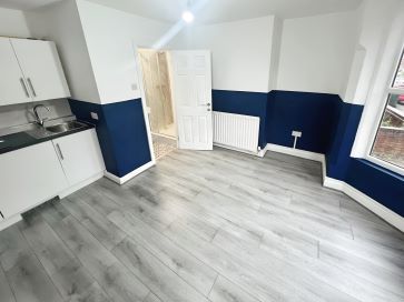 Property for Auction in Coventry & Warwickshire - 58 Allesley Old Road, Chapelfields, Coventry, West Midlands CV5 8BY