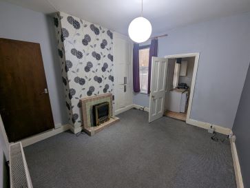 Property for Auction in Coventry & Warwickshire - 163 Bolingbroke Road, Stoke, Coventry, West Midlands CV3 1AR
