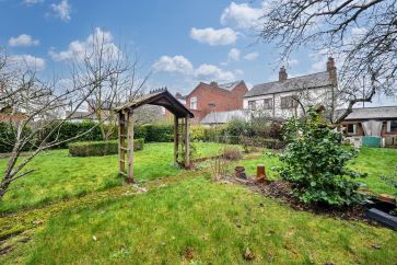 Property for Auction in Coventry & Warwickshire - 157 Bell Green Road, Longford, Coventry, West Midlands CV6 7GW