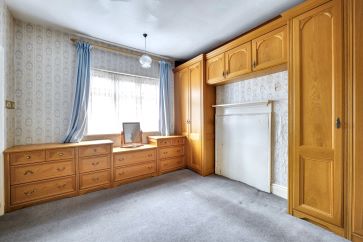 Property for Auction in Coventry & Warwickshire - 157 Bell Green Road, Longford, Coventry, West Midlands CV6 7GW