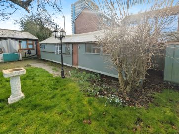 Property for Auction in Coventry & Warwickshire - 157 Bell Green Road, Longford, Coventry, West Midlands CV6 7GW