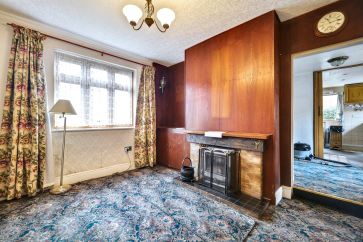Property for Auction in Coventry & Warwickshire - 157 Bell Green Road, Longford, Coventry, West Midlands CV6 7GW