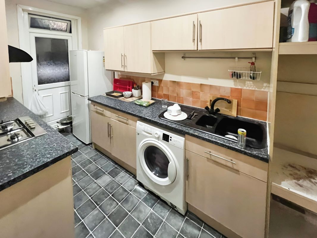 15 Albany Road, Earlsdon, Coventry, West Midlands, CV5 6JQ - Online Auctions