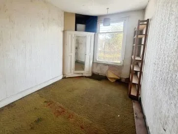 Property for Auction in Coventry & Warwickshire - 107 Brays Lane, Lower Stoke, Coventry, West Midlands CV2 4DS