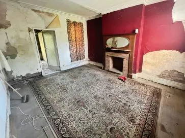 Property for Auction in Coventry & Warwickshire - 107 Brays Lane, Lower Stoke, Coventry, West Midlands CV2 4DS