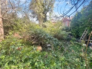 Property for Auction in Coventry & Warwickshire - 107 Brays Lane, Lower Stoke, Coventry, West Midlands CV2 4DS