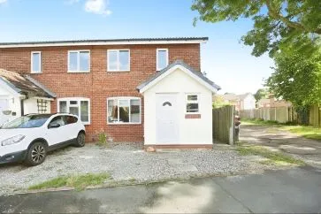 Property for Auction in Coventry & Warwickshire - 30 Sorrel Drive, Kingsbury, Tamworth, Warwickshire B78 2PE
