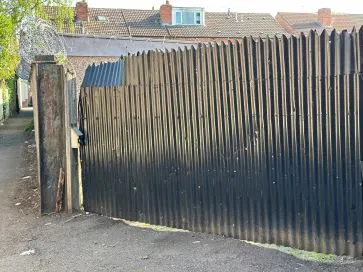 Property for Auction in Coventry & Warwickshire - Garages, Broad Street, Foleshill, Coventry, West Midlands CV6 5AX