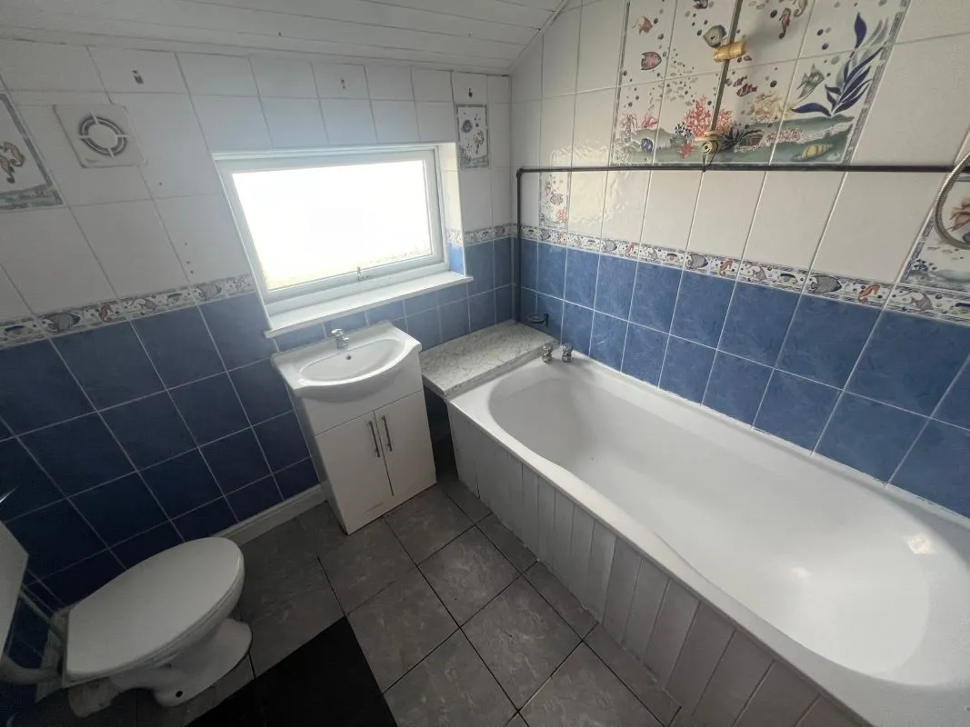 Chapelfields, Coventry, West Midlands, CV5 8GF - Online Auctions