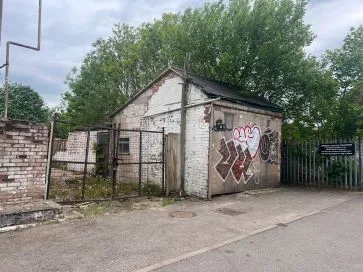 Property for Auction in Coventry & Warwickshire - 162 Earlsdon Avenue North, Earlsdon, Coventry, West Midlands CV5 6FZ