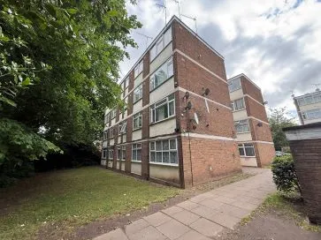 Property for Auction in Coventry & Warwickshire - 7 Culworth Court, Foleshill, Coventry, West Midlands CV6 5JY