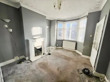 Property for Auction in Coventry & Warwickshire - 37 Elgar Road, Courthouse Green, Coventry, West Midlands CV6 7JG