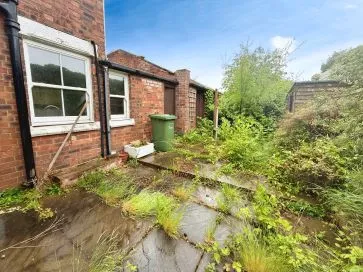 Property for Auction in Coventry & Warwickshire - 14 Chequer Street, Bulkington, Bedworth, Warwickshire CV12 9NH