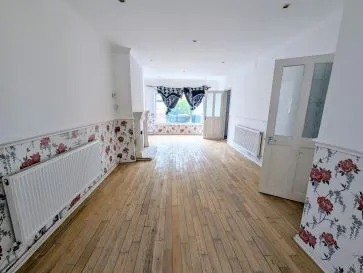 Property for Auction in Coventry & Warwickshire - 26 Charlecote Road, Holbrooks, Coventry, West Midlands CV6 2HZ
