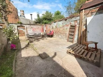 Property for Auction in Coventry & Warwickshire - 29 Wren Street, Stoke, Coventry, West Midlands CV2 4FT