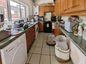 Property for Auction in Coventry & Warwickshire - 10 Hamilton Road, Upper Stoke, Coventry, West Midlands CV2 4FH