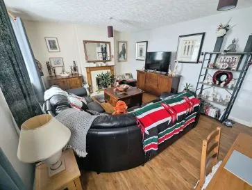 Property for Auction in Coventry & Warwickshire - 15, 17 and 19 Leicester Street, Bulkington, Bedworth, Warwickshire CV12 9NQ