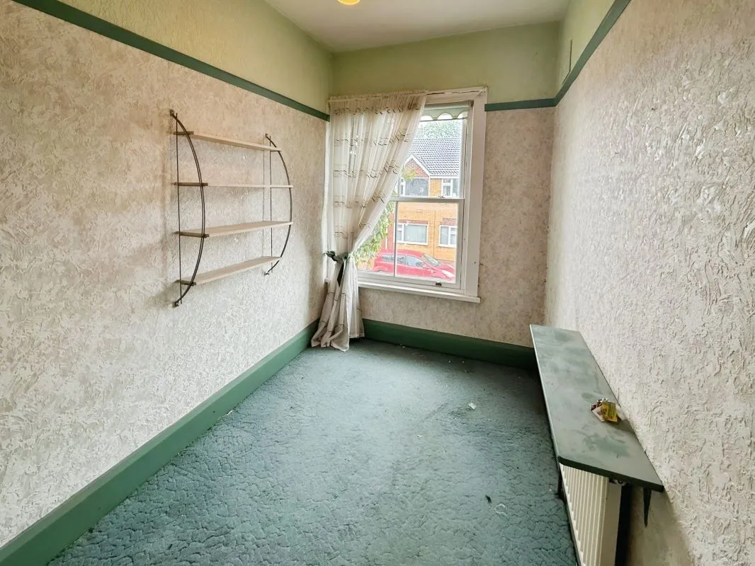 Bulkington, Bedworth, Warwickshire, CV12 9NH - Online Auctions