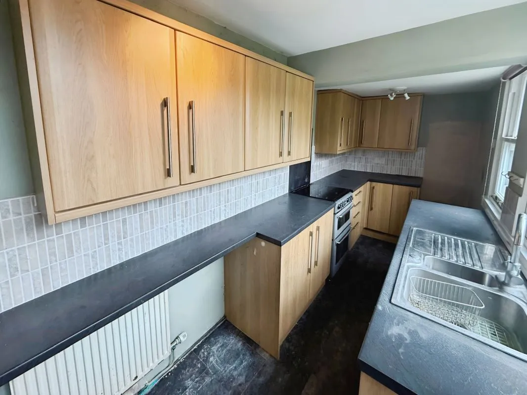 Bulkington, Bedworth, Warwickshire, CV12 9NH - Online Auctions