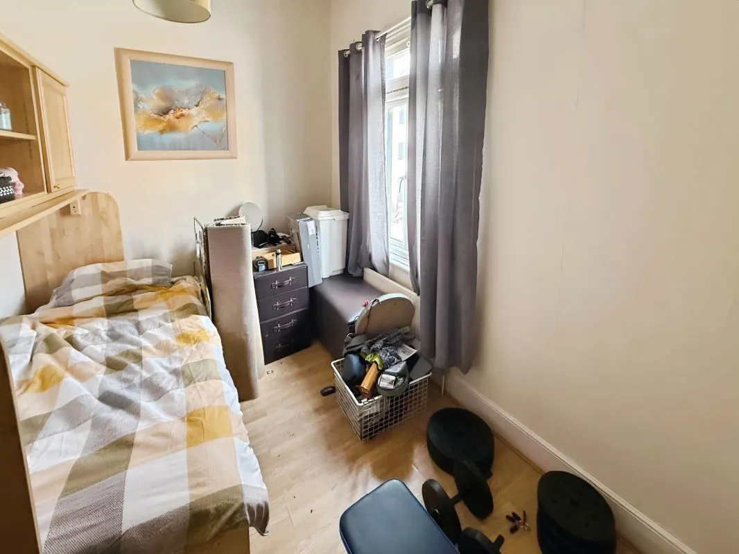 6 Raglan Street, Coventry, West Midlands, CV1 5QF - Online Auctions