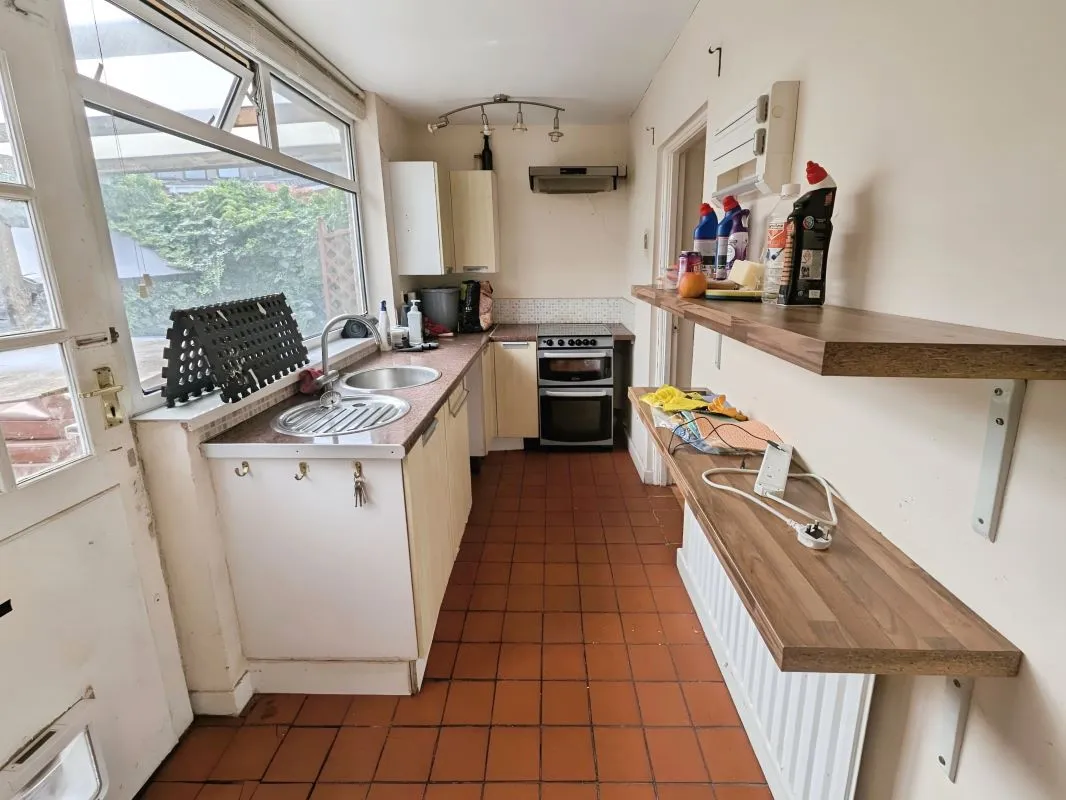 Holbrooks, Coventry, West Midlands, CV6 4FY - Online Auctions