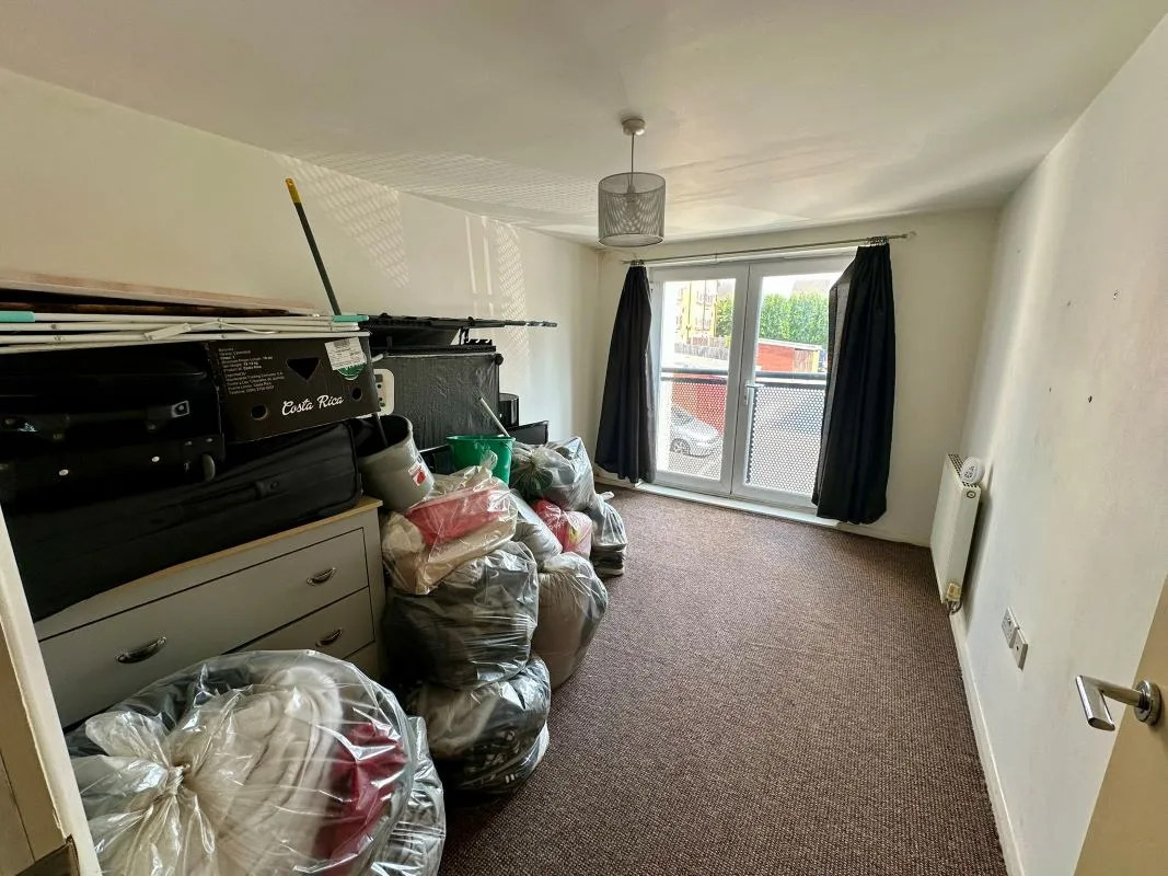Stoke-On-Trent, Staffordshire, ST1 3GW - Online Auctions