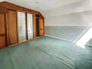 Property for Auction in Coventry & Warwickshire - 4 and 4A, Coventry Road, Bedworth, Warwickshire CV12 8NN