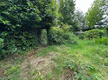 Property for Auction in Coventry & Warwickshire - 4 and 4A, Coventry Road, Bedworth, Warwickshire CV12 8NN