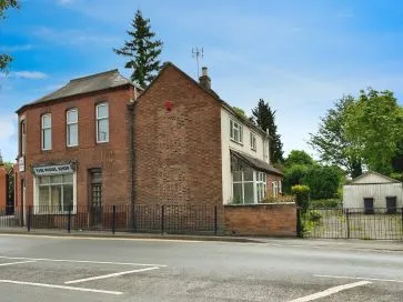 Property for Auction in Coventry & Warwickshire - 4 and 4A, Coventry Road, Bedworth, Warwickshire CV12 8NN