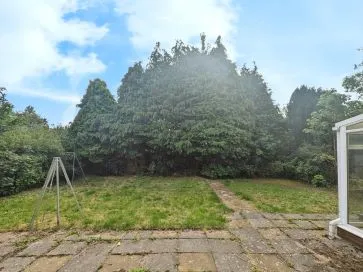 Property for Auction in Coventry & Warwickshire - 15 Thimbler Road, Canley, Coventry, West Midlands CV4 8FN