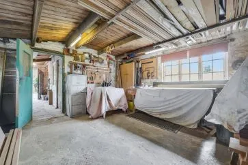 Property for Auction in Coventry & Warwickshire - 174 Hickman Road, Galley Common, Nuneaton, Warwickshire CV10 9NG