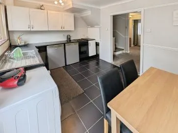 Property for Auction in Coventry & Warwickshire - 21 The Avenue, Whitley, Coventry, West Midlands CV3 4BP
