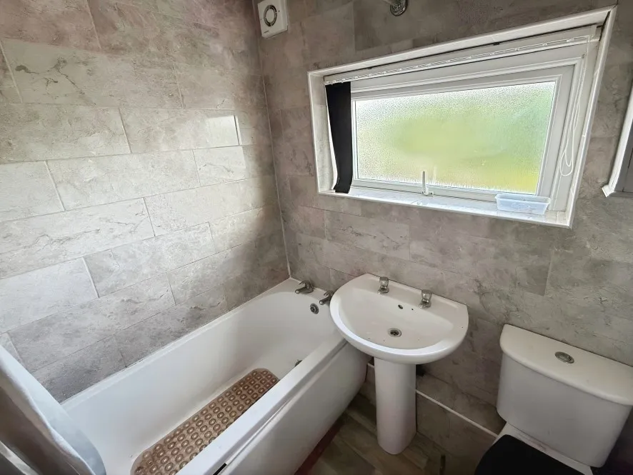 Property for Auction in Coventry & Warwickshire - 69 Nuffield Road, Courthouse Green, Coventry, West Midlands CV6 7HU