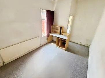 Property for Auction in Coventry & Warwickshire - 29 Wren Street, Stoke, Coventry, West Midlands CV2 4FT