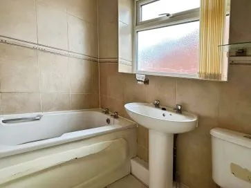 Property for Auction in Coventry & Warwickshire - 60 Arden Street, Earlsdon, Coventry, West Midlands CV5 6FD