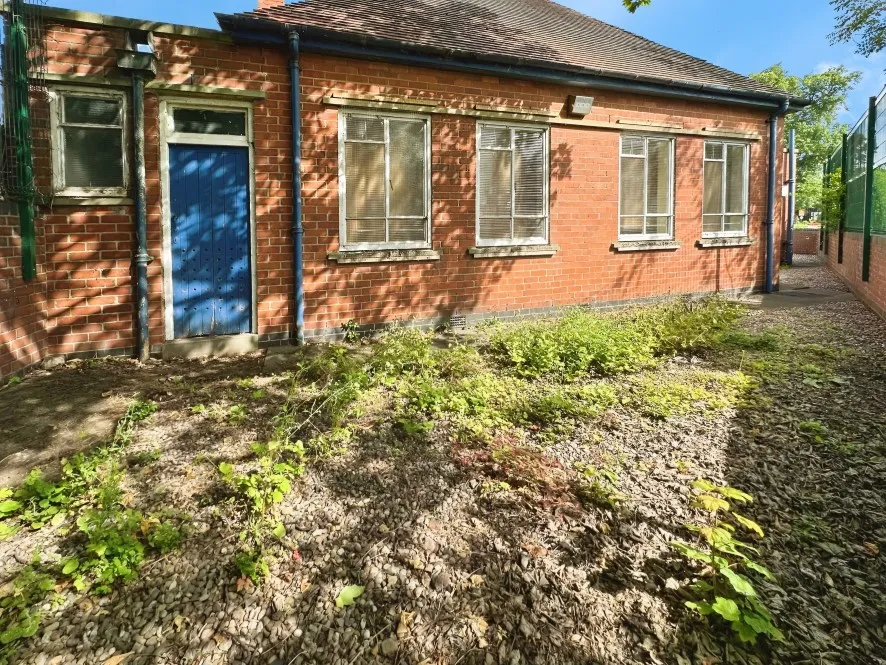 Property for Auction in Coventry & Warwickshire - Christadelphian Hall, Vicarage Street, Nuneaton, Warwickshire CV11 4AY