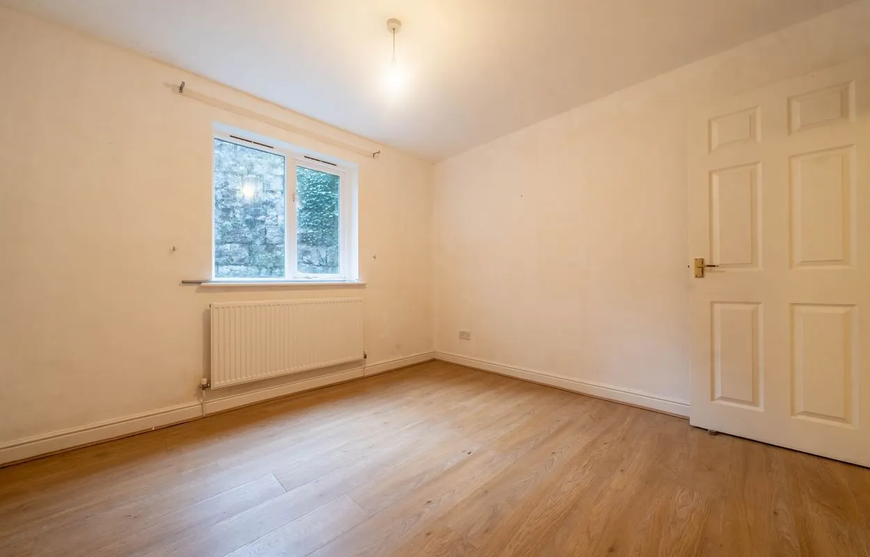 Kendal, Cumbria, LA9 4HB - Online Auctions
